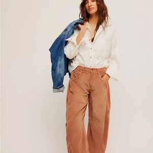 NWT. Free People Corduroy Barrel pants